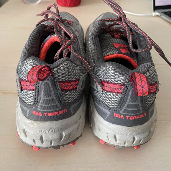 New Balance Trail Running Shoes - Picture 4 of 8